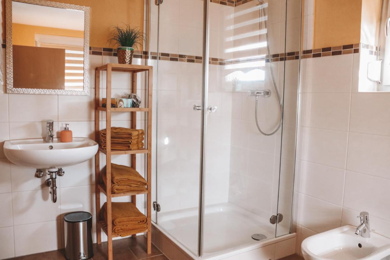 Fewo Golden Palace Етенхайм Екстериор снимка
