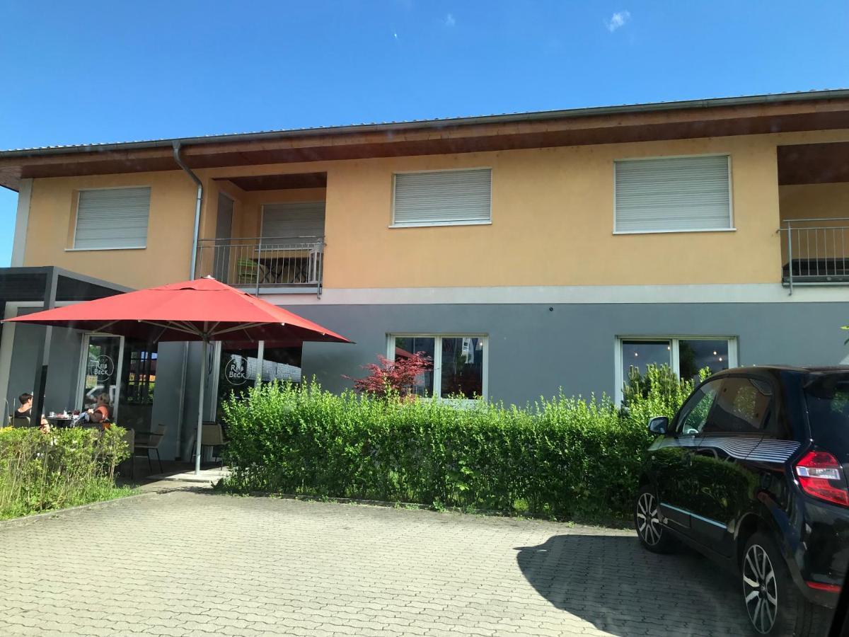 Fewo Golden Palace Етенхайм Екстериор снимка